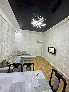 Satılır 2 otaqlı mənzil 68 m²