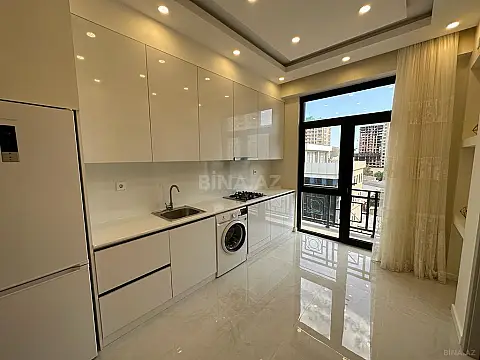 Kirayə verilir 2 otaqlı mənzil 72 m²