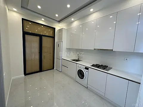 Kirayə verilir 2 otaqlı mənzil 72 m²