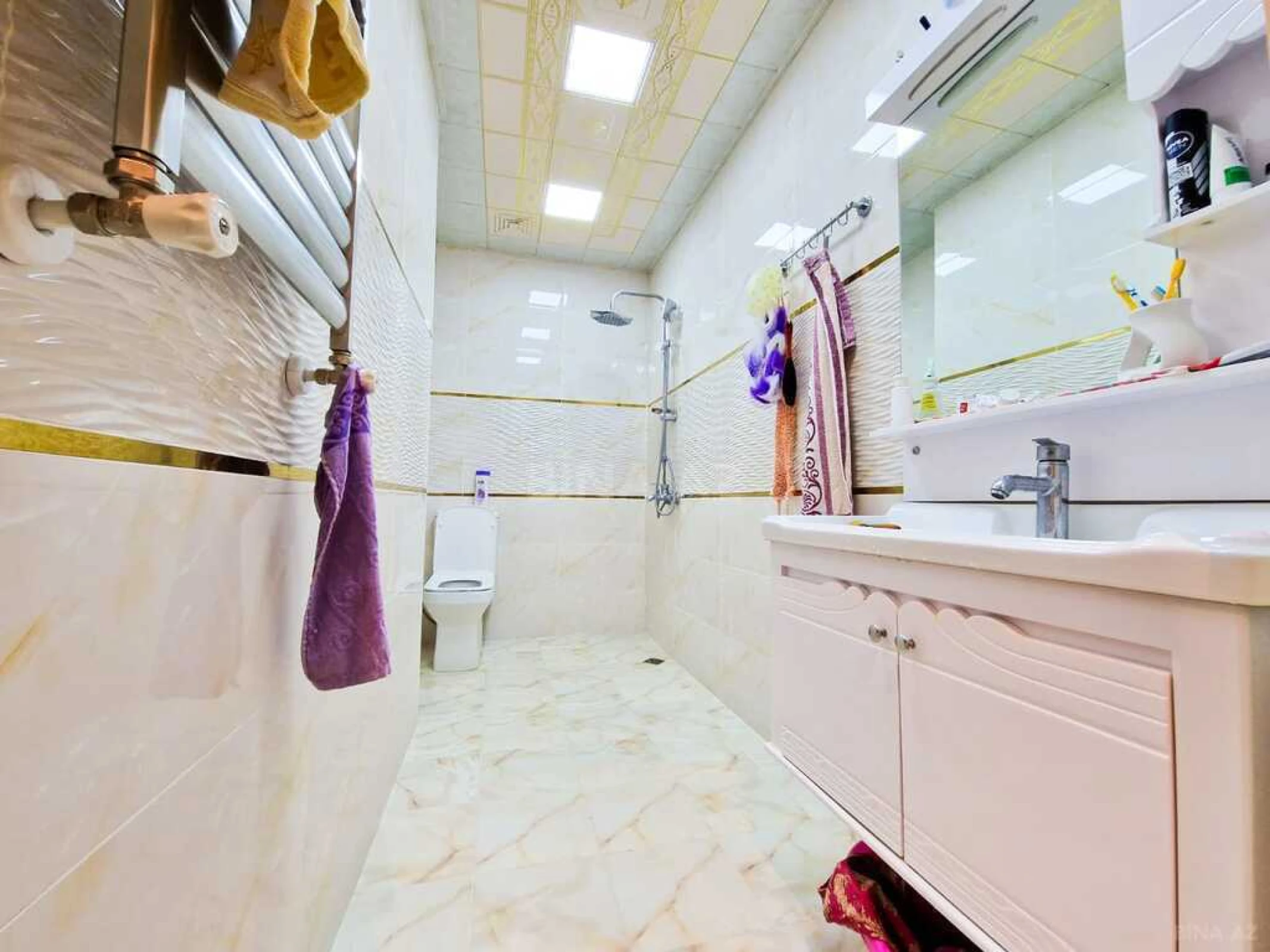 Satılır 3 otaqlı mənzil 96 m²