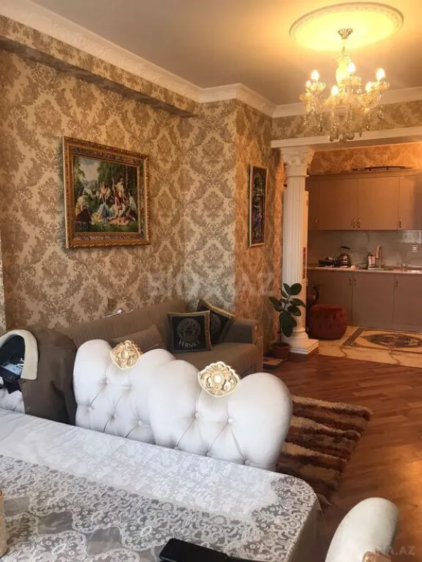 Satılır 1 otaqlı mənzil 65 m²