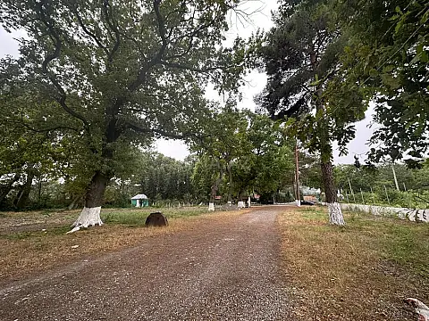 Satılır obyekt 800 m²