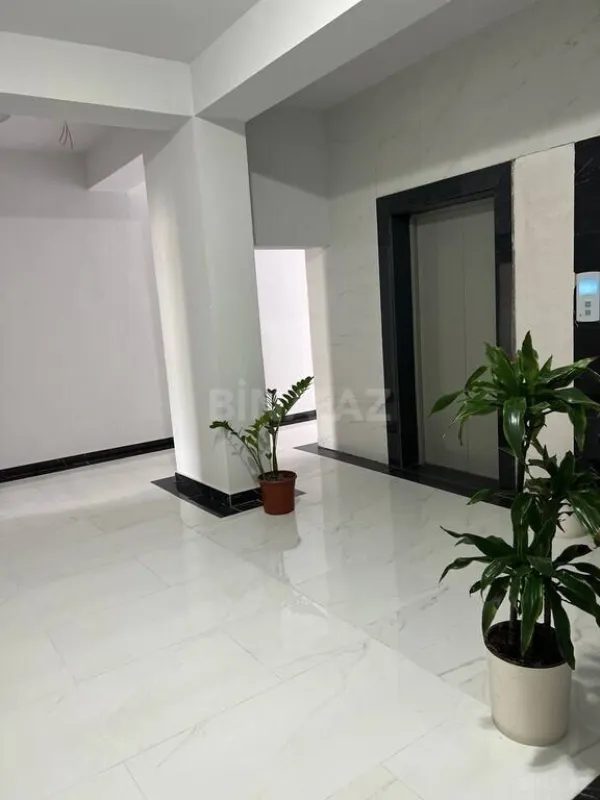 Satılır 1 otaqlı mənzil 55 m²