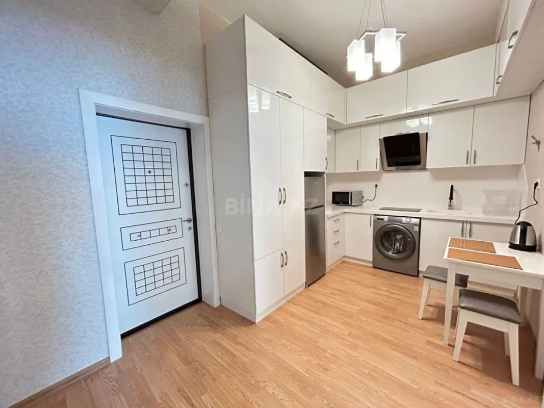 Kirayə verilir 2 otaqlı mənzil 75 m²