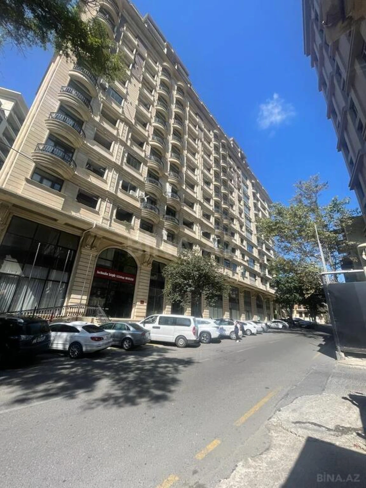 Kirayə verilir obyekt 505 m²