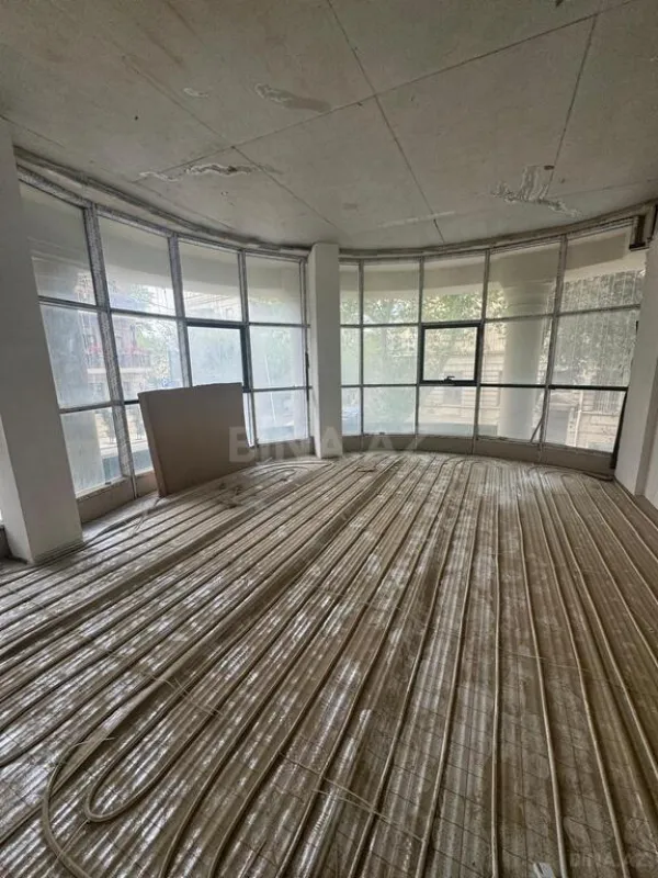 Kirayə verilir obyekt 505 m²