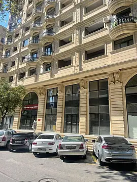 Kirayə verilir obyekt 505 m²