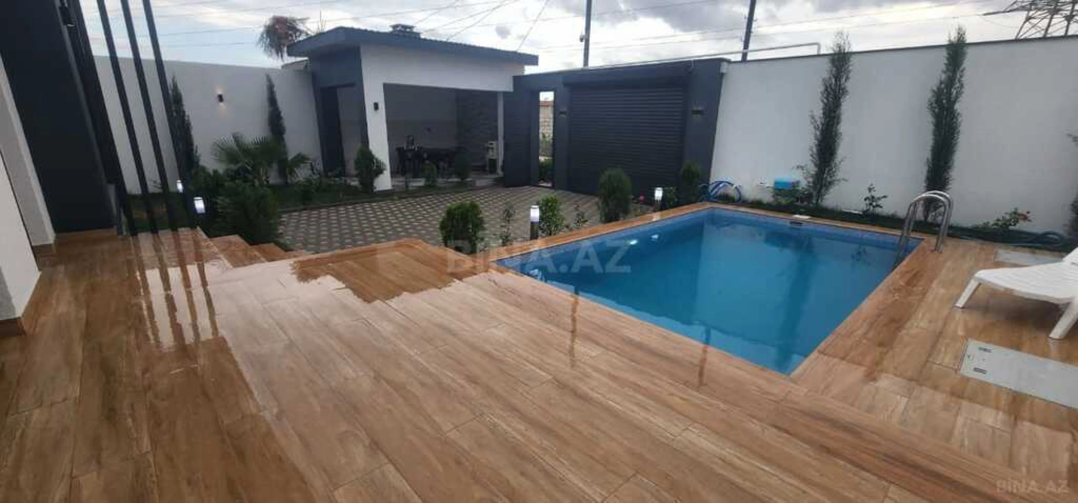 Satılır 4 otaqlı həyət evi 150 m²