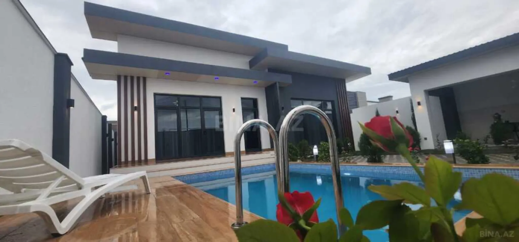 Satılır 4 otaqlı həyət evi 150 m²