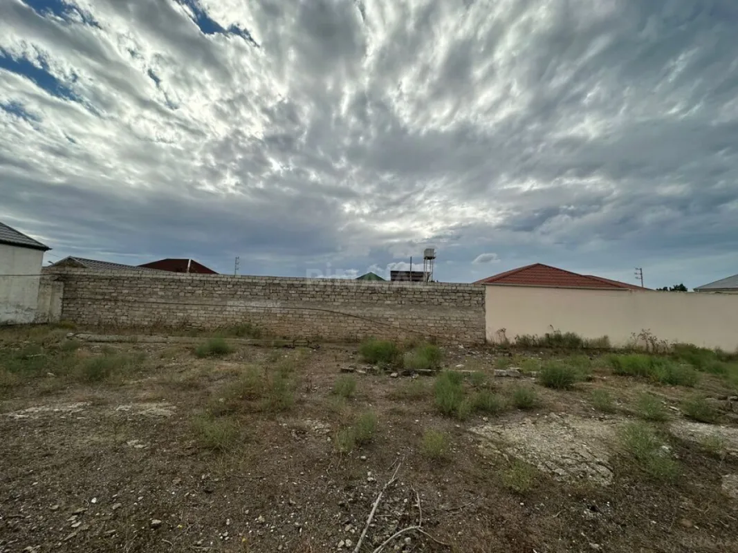 Satılır torpaq sahəsi 6 m²