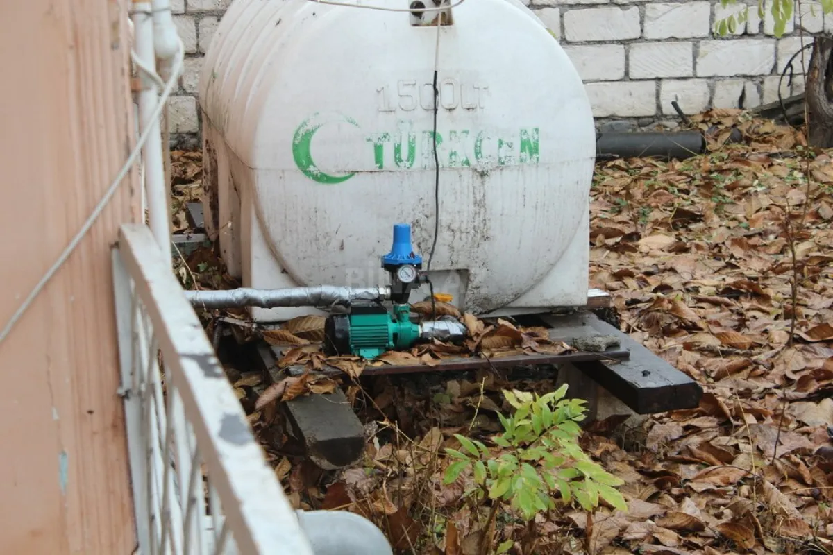 Satılır 2 otaqlı həyət evi 74 m²