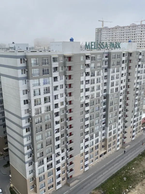 Satılır 3 otaqlı mənzil 110.4 m²