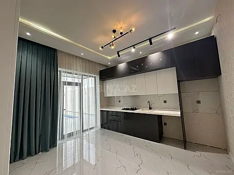 Satılır 4 otaqlı həyət evi 180 m²