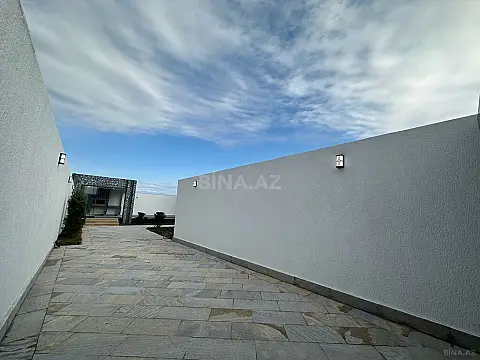 Satılır 4 otaqlı həyət evi 180 m²