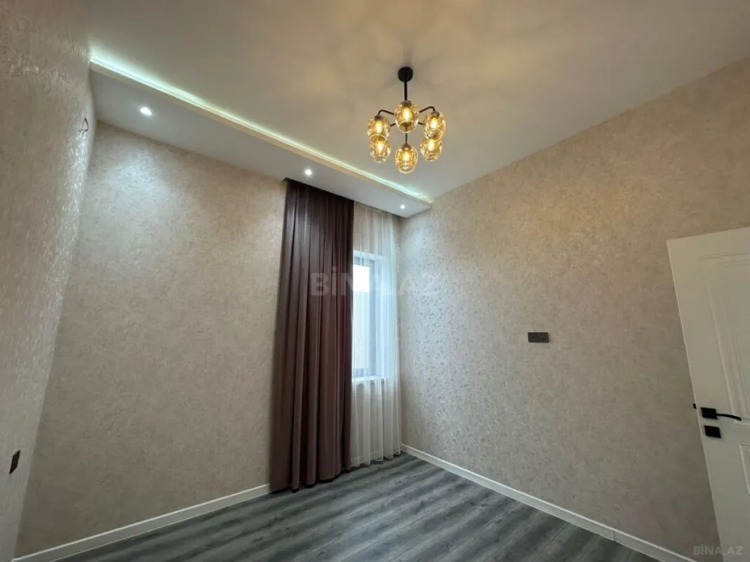 Satılır 4 otaqlı həyət evi 180 m²