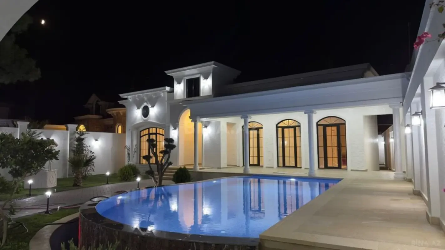 Satılır 5 otaqlı həyət evi 260 m²