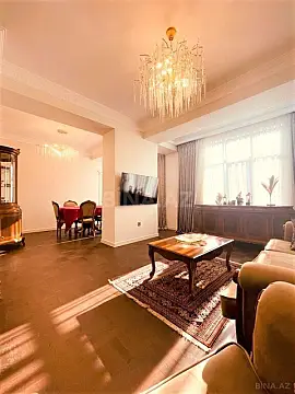 Satılır 5 otaqlı mənzil 220.5 m² — Bakı, Xətai m/s yanı 5 otaq 220.50 m²