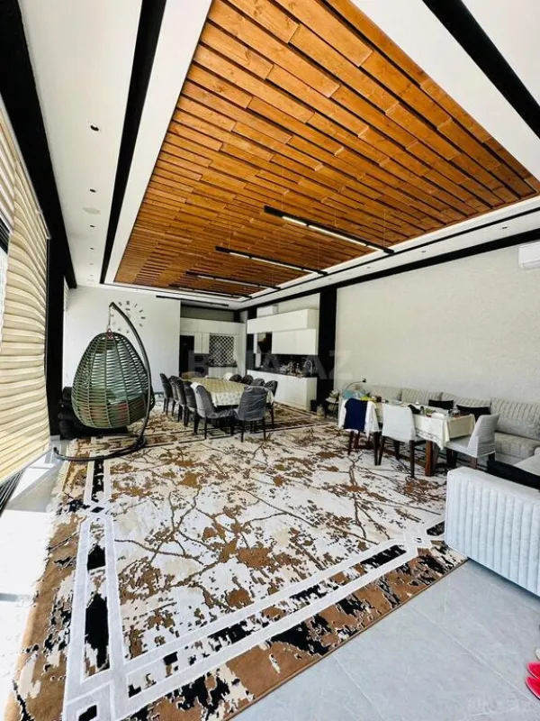 Satılır 6 otaqlı həyət evi 380 m²