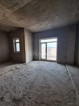 Satılır 11 otaqlı həyət evi 540 m²