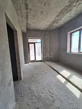 Satılır 11 otaqlı həyət evi 540 m²