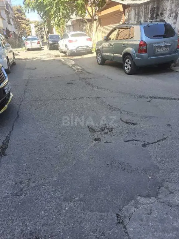 Satılır qaraj 15 m²