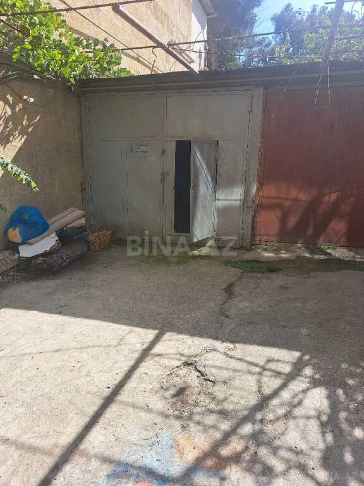 Satılır qaraj 15 m²