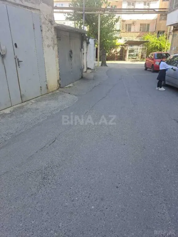 Satılır qaraj 15 m²