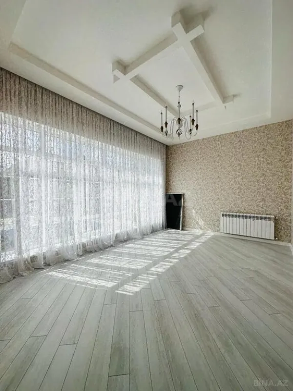 Satılır 4 otaqlı həyət evi 180 m²