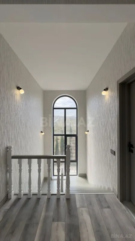 Satılır 6 otaqlı həyət evi 250 m²