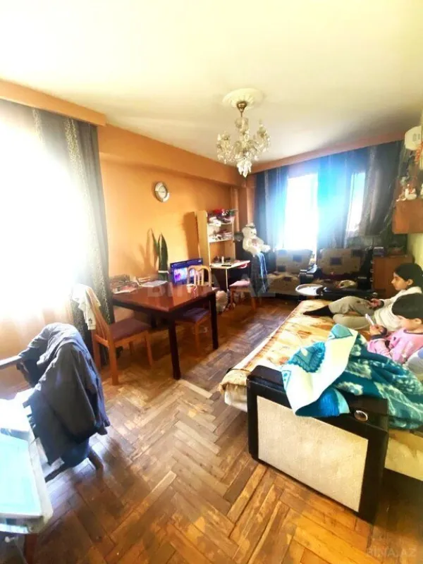 Satılır 3 otaqlı mənzil 90 m²