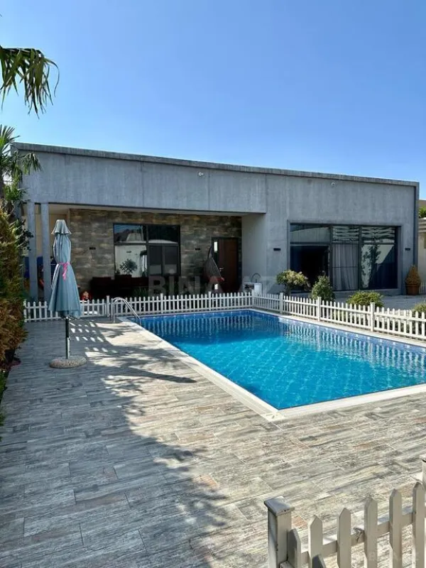 Satılır 5 otaqlı həyət evi 210 m²