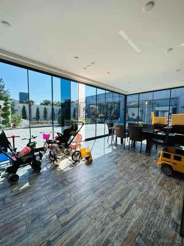 Satılır 5 otaqlı həyət evi 210 m²
