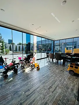 Satılır 5 otaqlı həyət evi 210 m²