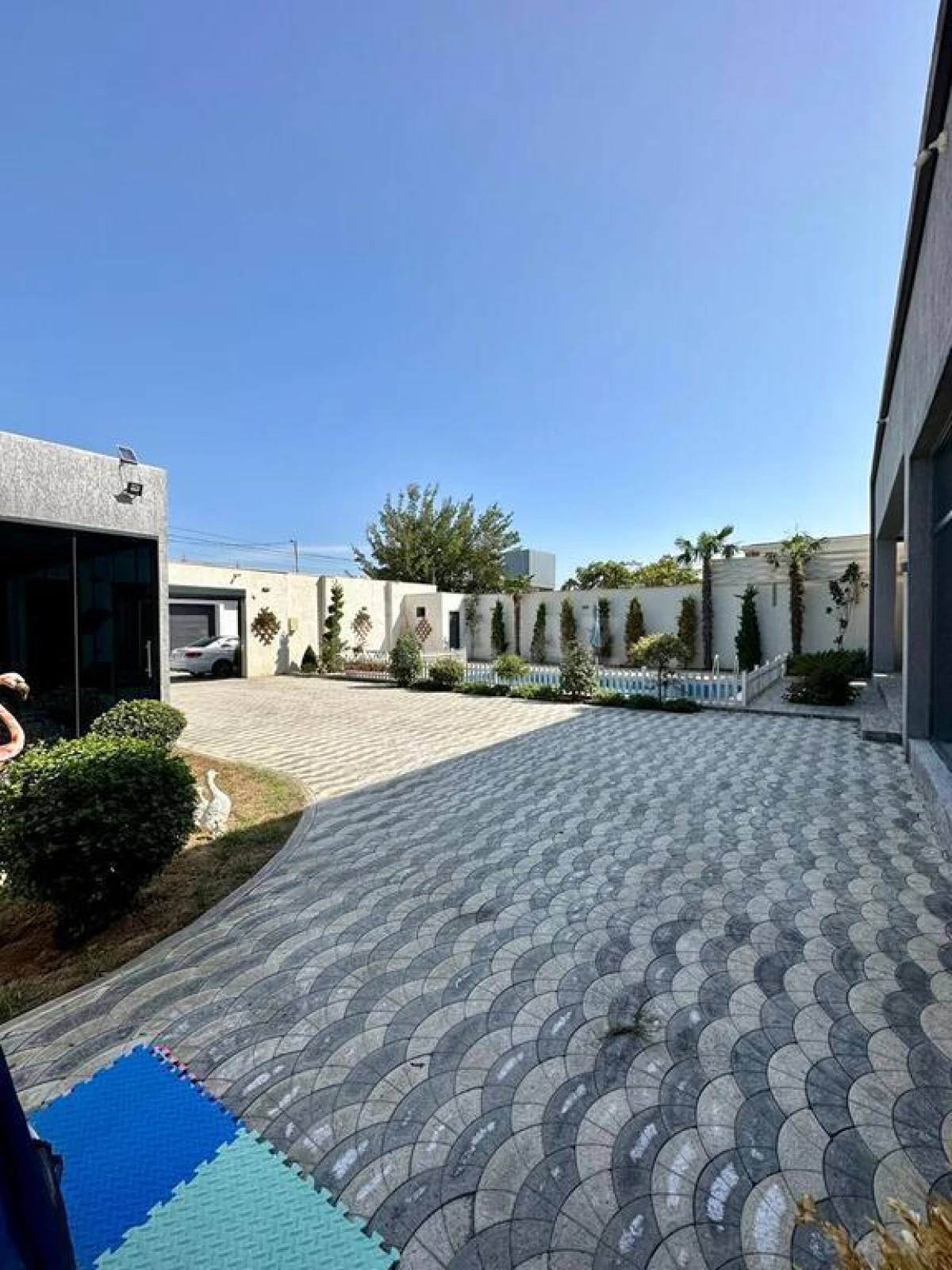 Satılır 5 otaqlı həyət evi 210 m²