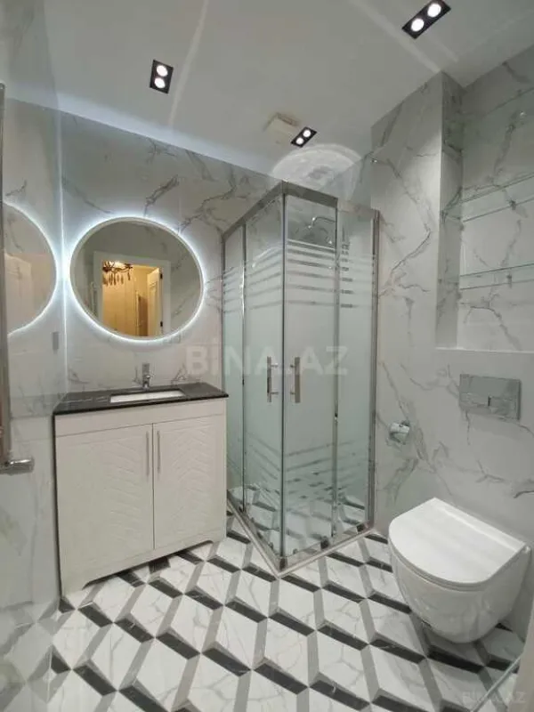 Satılır 3 otaqlı mənzil 110 m²