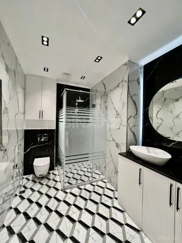 Satılır 3 otaqlı mənzil 110 m²