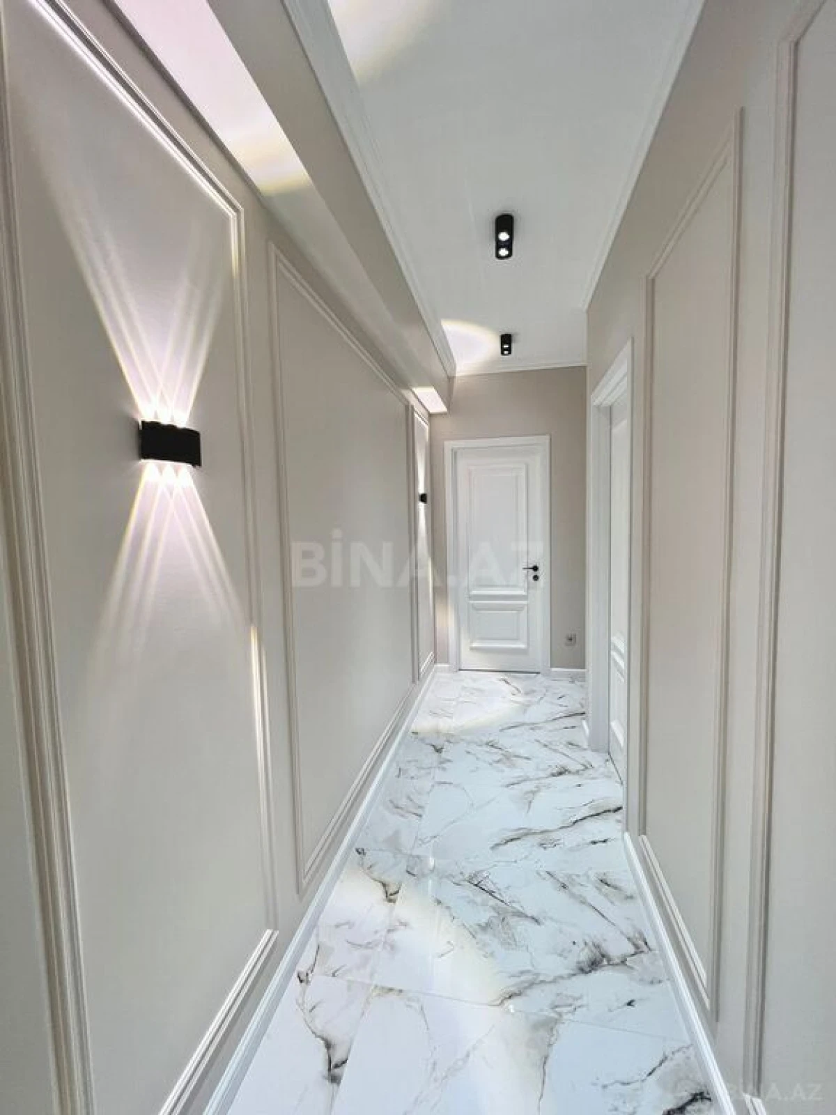 Satılır 3 otaqlı mənzil 110 m²