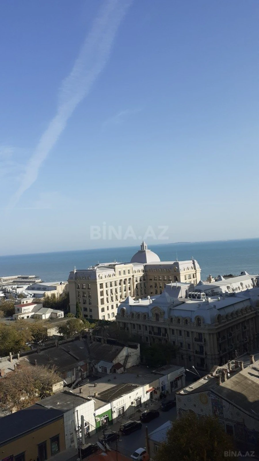 Satılır 3 otaqlı mənzil 153 m²