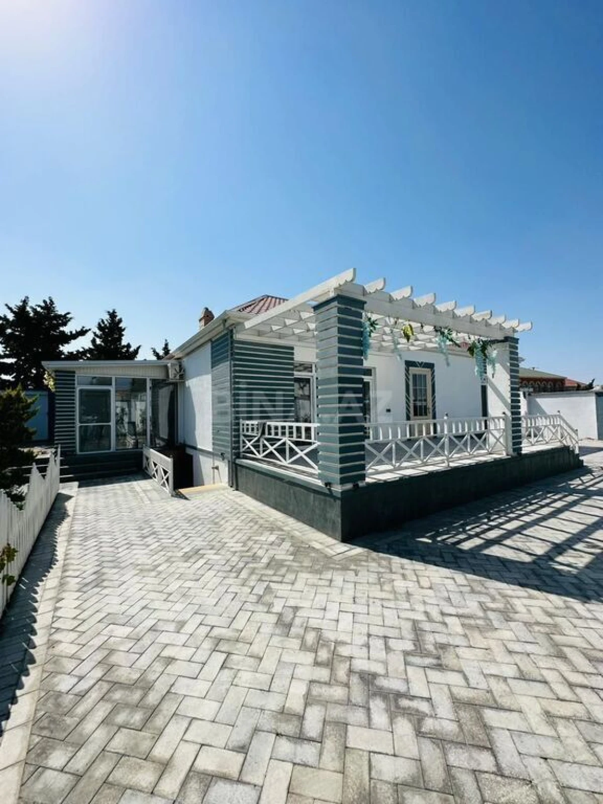 Kirayə verilir 4 otaqlı həyət evi 280 m²