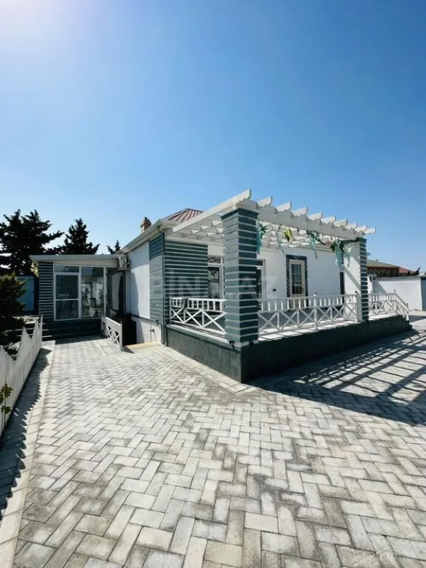 Kirayə verilir 4 otaqlı həyət evi 280 m²