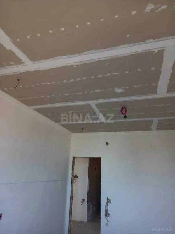 Satılır 5 otaqlı həyət evi 445 m²