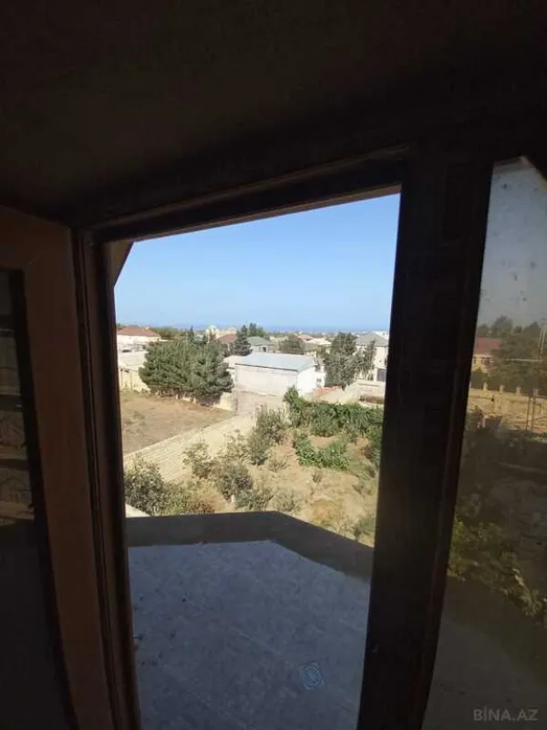 Satılır 5 otaqlı həyət evi 445 m²