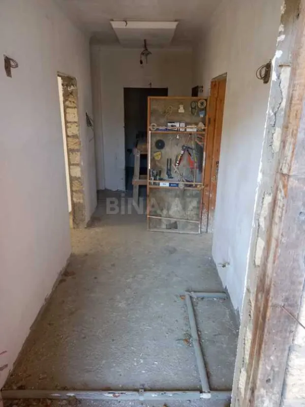 Satılır 5 otaqlı həyət evi 445 m²