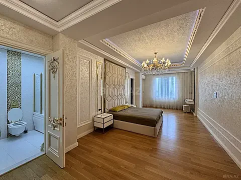 Satılır 5 otaqlı mənzil 300 m²