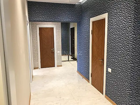 Kirayə verilir 4 otaqlı mənzil 181 m²