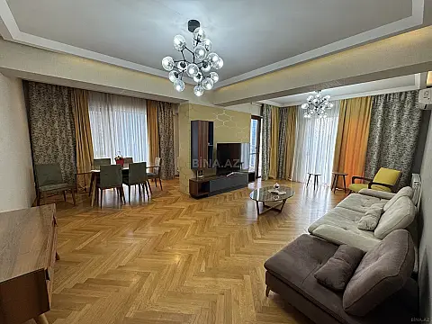 Kirayə verilir 4 otaqlı mənzil 181 m² — Bakı, Xətai 4 otaq 181.00 m²