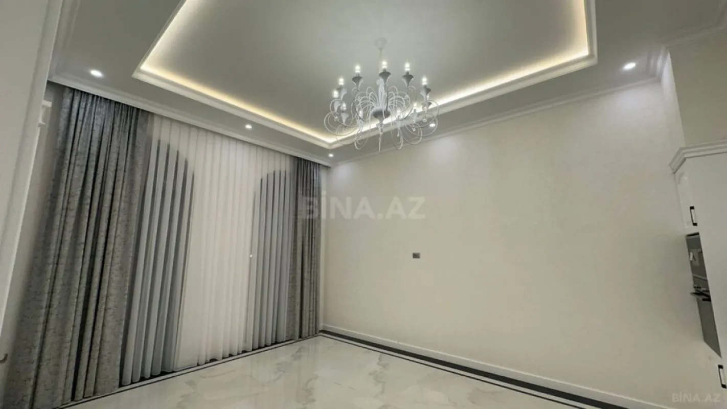 Satılır 6 otaqlı həyət evi 400 m²