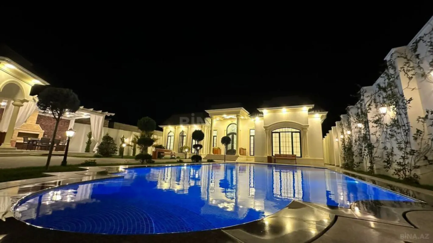 Satılır 6 otaqlı həyət evi 400 m²