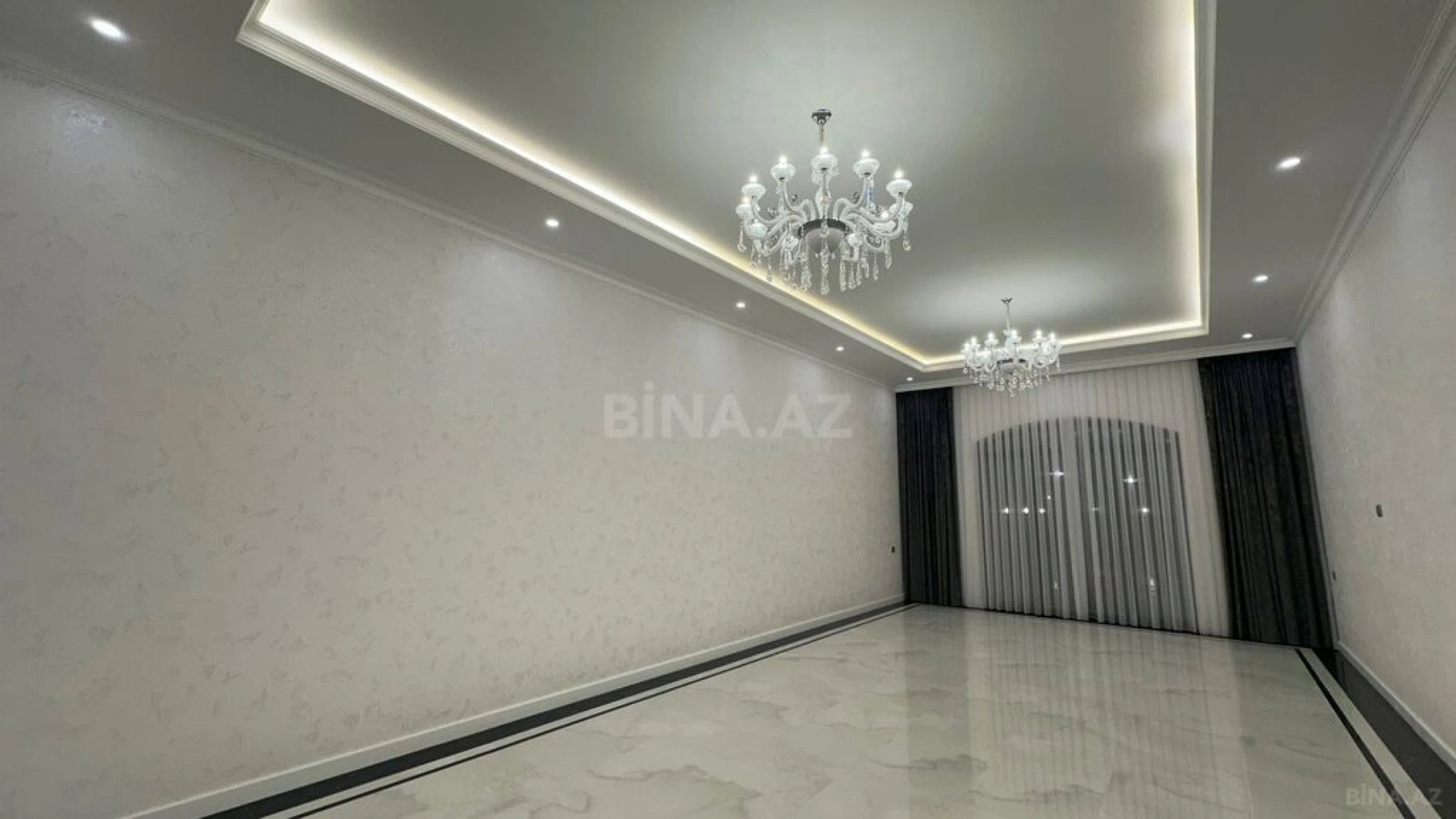 Satılır 6 otaqlı həyət evi 400 m²