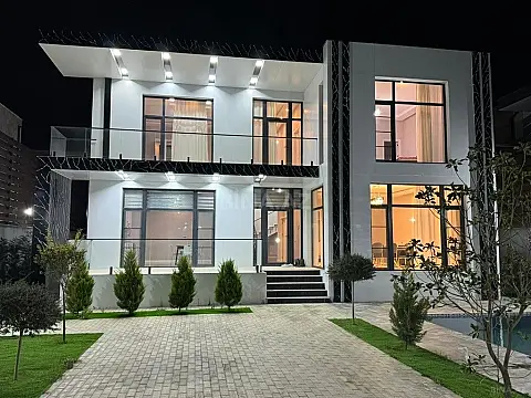 Kirayə verilir 5 otaqlı həyət evi 280 m²